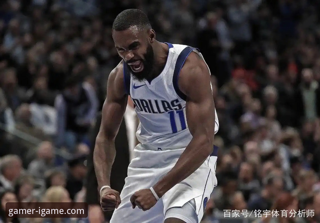 CJ-麦科勒姆续约老鹰深度评测：1年2100万合同背后的赛场价值与平台体验分析